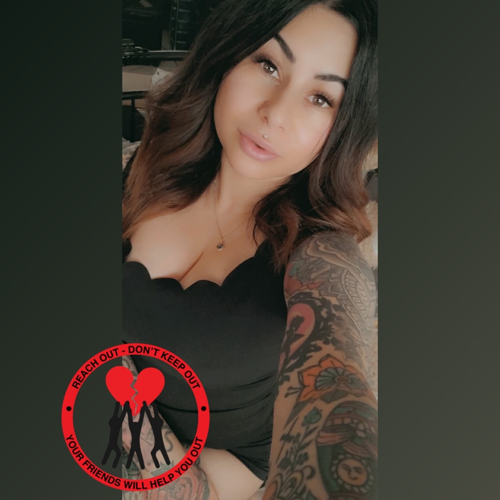 Meet your Posher, Layla